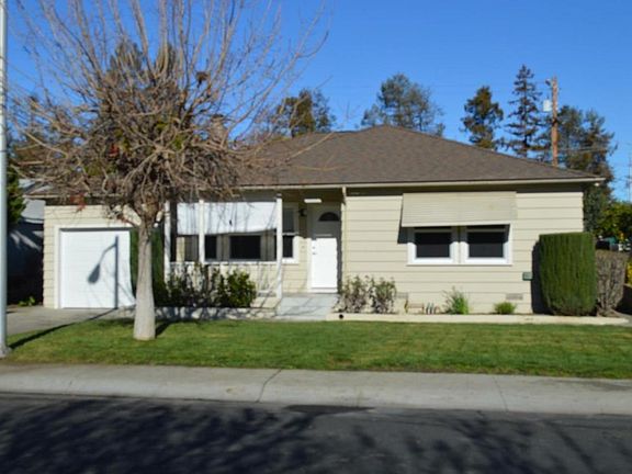 2nd image of 1845 De La Pena Ave