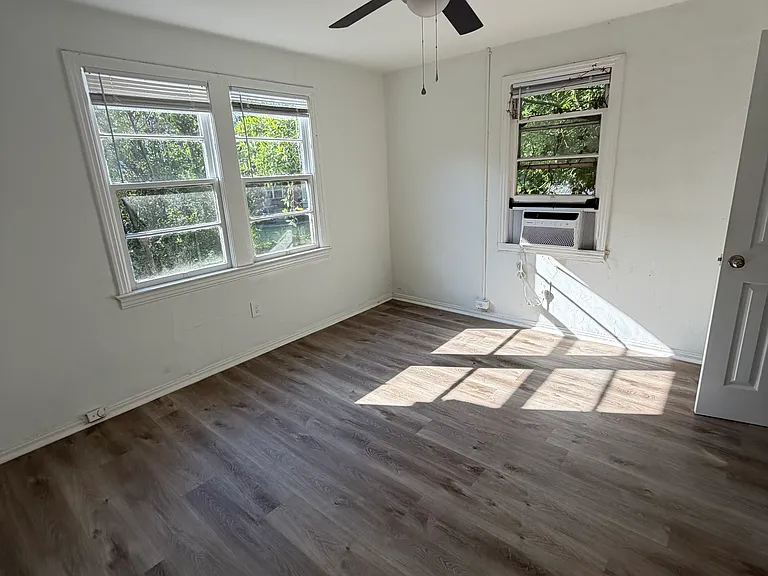 1415 Cherry St #1415 — Photo 5