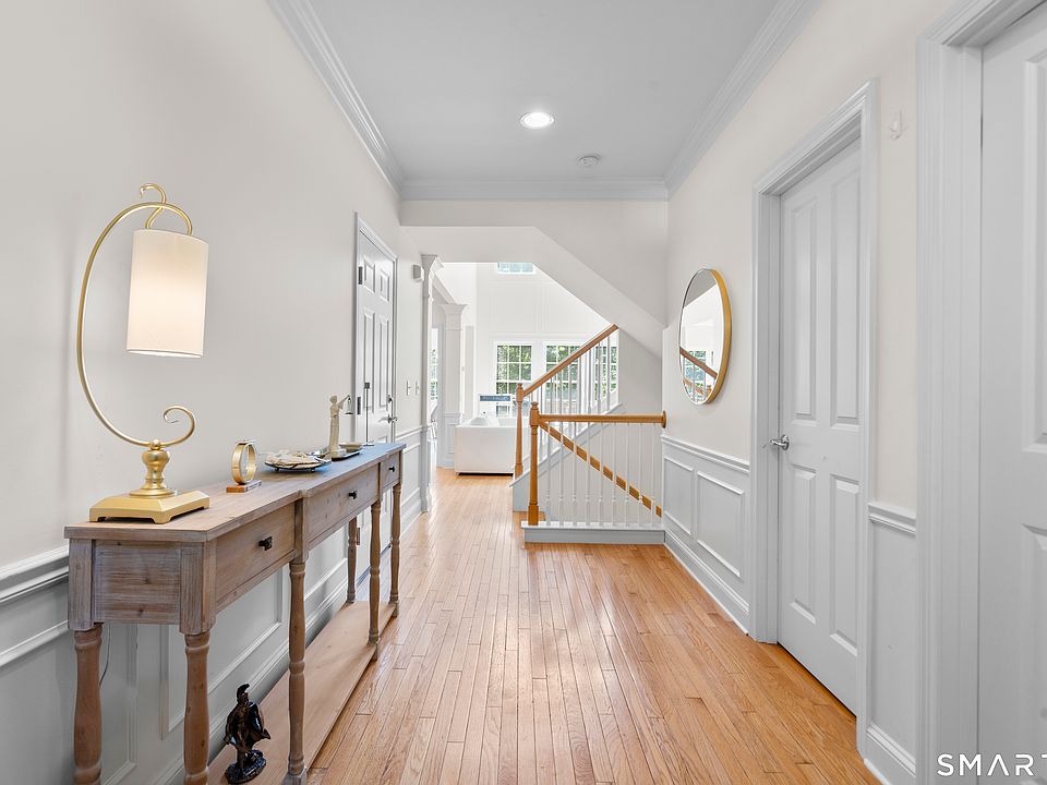 1st image of 89 Sterling Drive #89