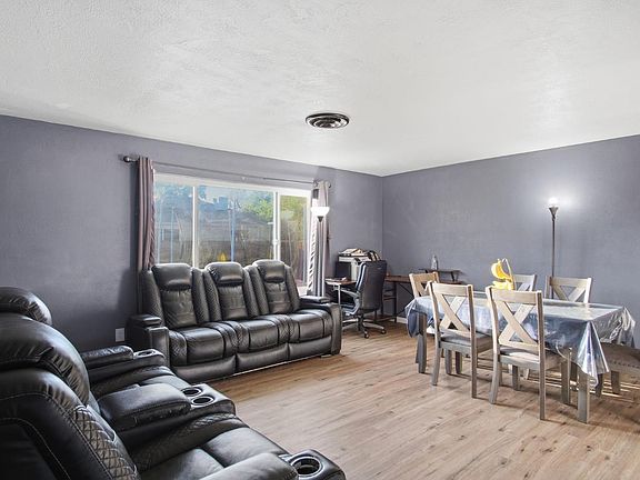 5th image of 355 Harding Ave