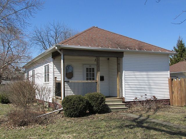 1st image of 1418 S Illinois St