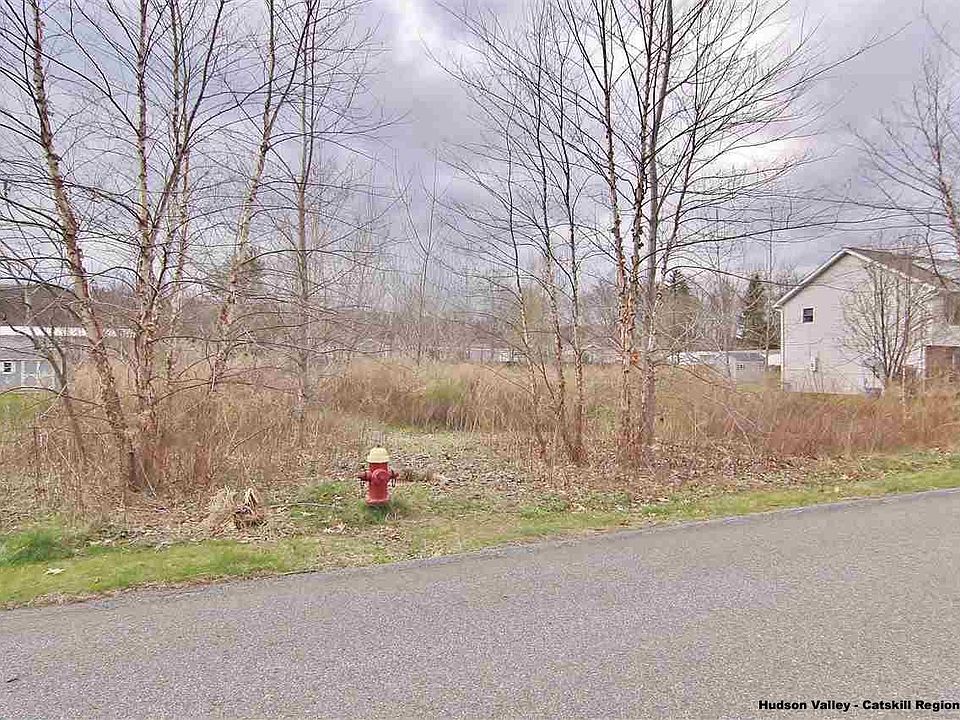 2nd image of 13 Varun Ln