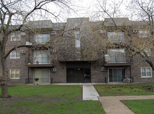 8650 Sayre Ave #1A, Burbank, IL 60459