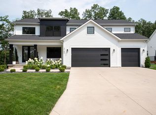 3788 Siebers Ln NE, Grand Rapids, MI 49525