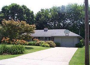 1st image of 3745 Meadow Dr