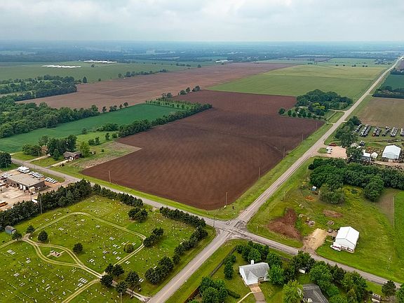 4th image of 3584/- Acres Ave E #82