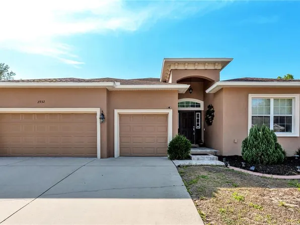 2932 Blackwater Oaks Dr, Mulberry, FL 33860