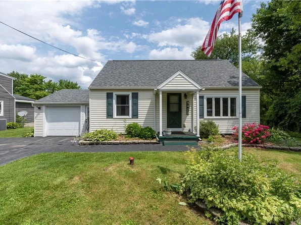 9420 Brewerton Rd, Brewerton, NY 13029