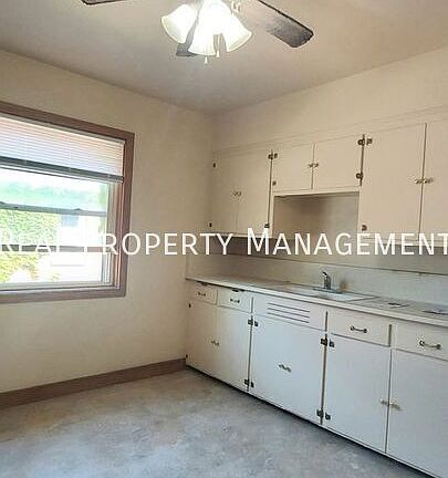 5th image of 5309 W Hayes Ave