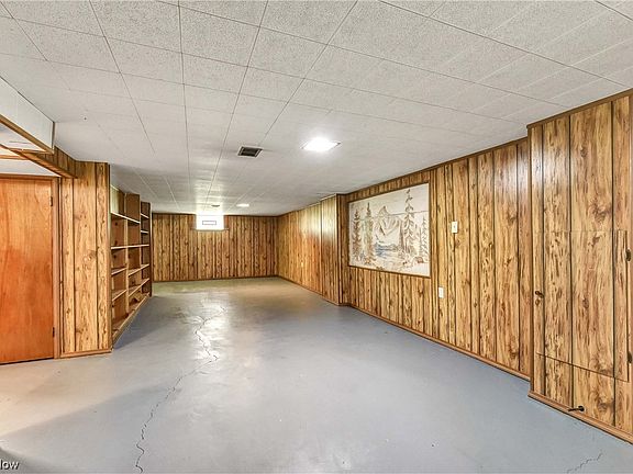 4th image of 27785 Southern Ave