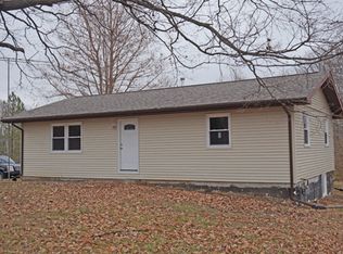 15878 E 1150th Rd, Mount Carmel, IL 62863