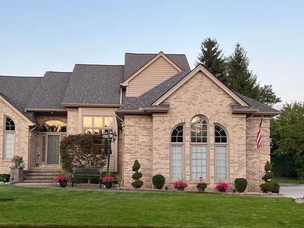 55670 Parkview Dr, Shelby Township, MI 48316