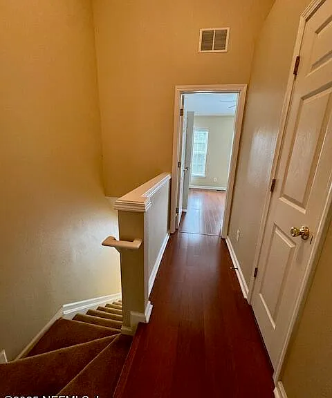 3469 Lone Tree Ln — Photo 9