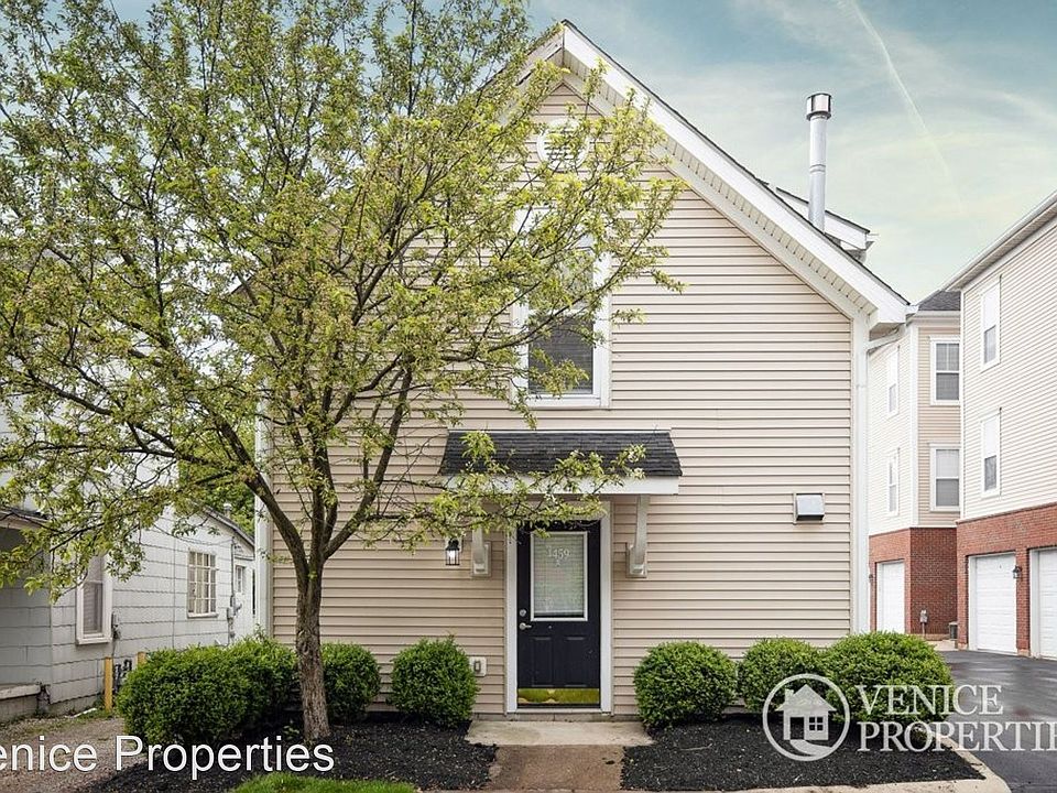 1st image of 1782 Drayton Park Ct #1493