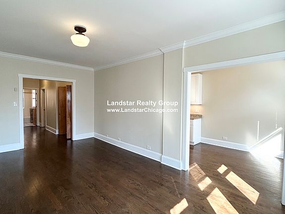 2nd image of 1360 E 52nd St APT 3N