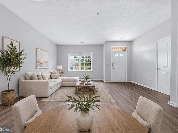3rd image of 353 Sunbrook Ln #111