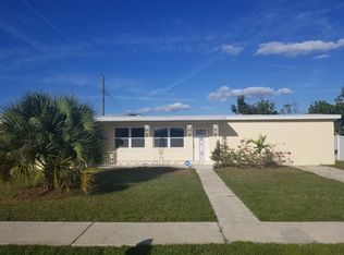 680 Sharon Cir, Pt Charlotte, FL 33952