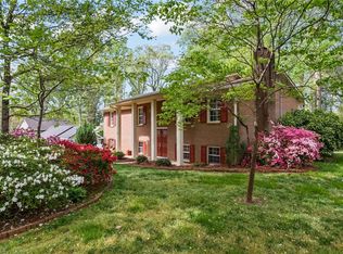 2070 Duckworth Ct, Winston Salem, NC 27106