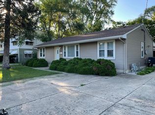 10416 Nevada Ave, Melrose Park, IL 60164
