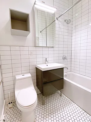 Rented by Corcoran | media 23