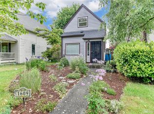 1609 Rucker Ave, Everett, WA 98201