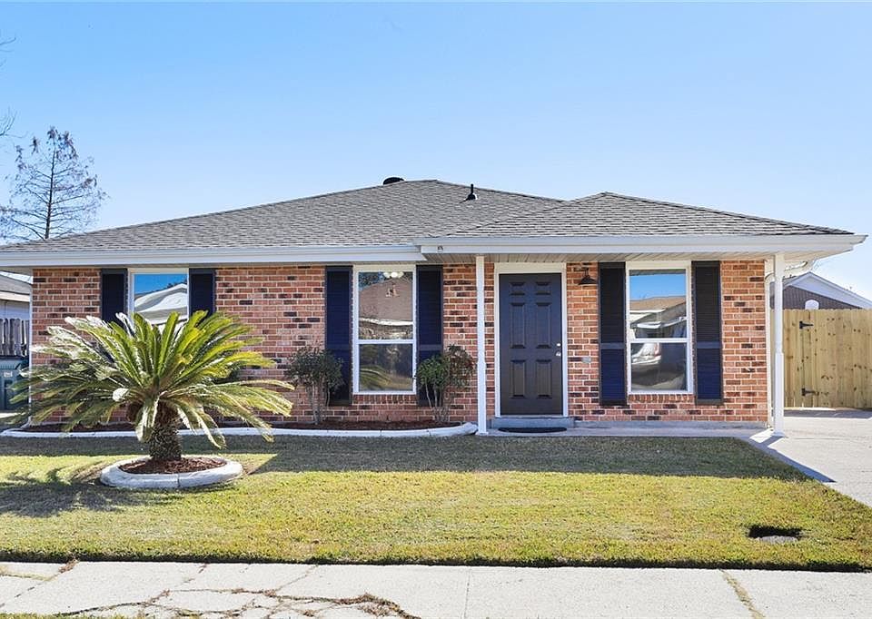 1st image of 2717 Bayou Boeuf Dr