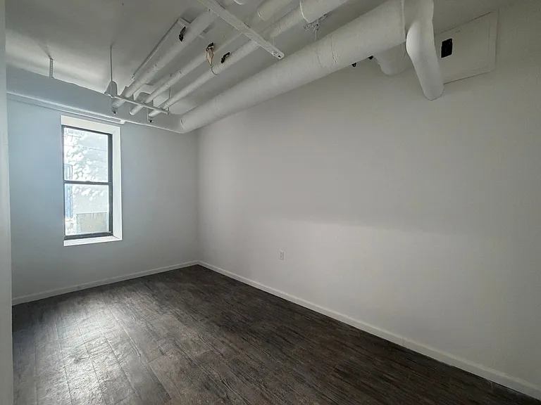 240 E 175th St #G2 — Photo 5