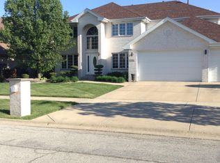 3861 Rita Dr, Richton Park, IL 60471