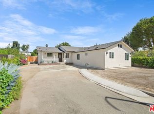 21009 Saticoy St, Canoga Park, CA 91304