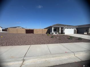 7558 E 35th St, Yuma, AZ 85365