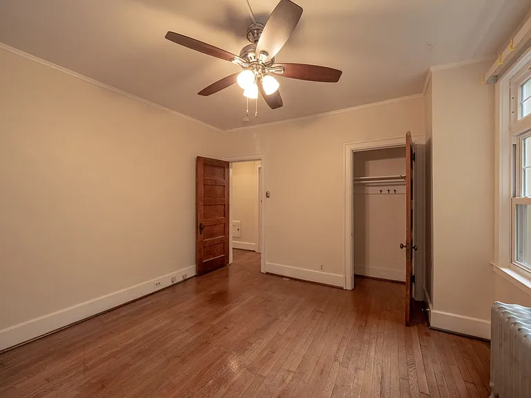524 Saint James Pl #526 — Photo 13