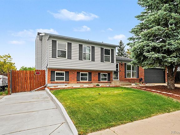 2nd image of 1025 Maple Drive