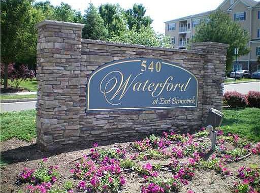 2nd image of 540 Cranbury Rd APT 405