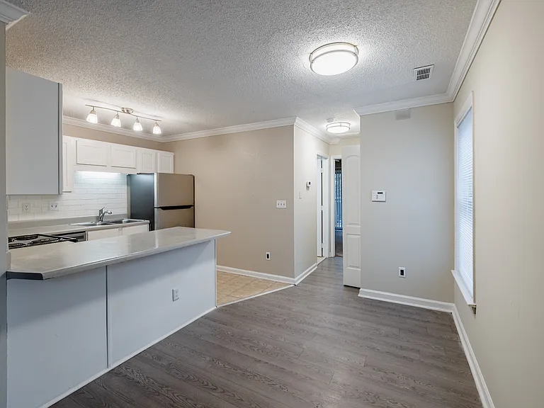 Forest Pointe — Photo 16