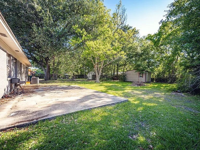 5612 Rose Dr — Photo 25