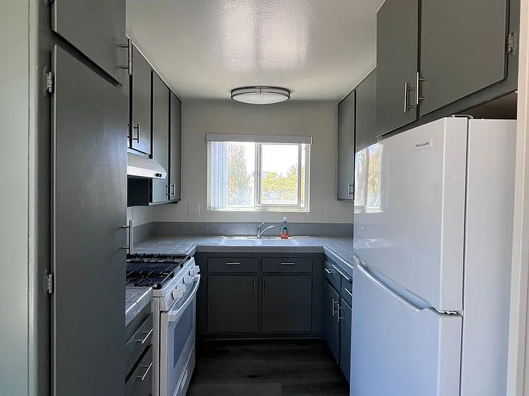 4479 Maryland St #9 — Photo 7