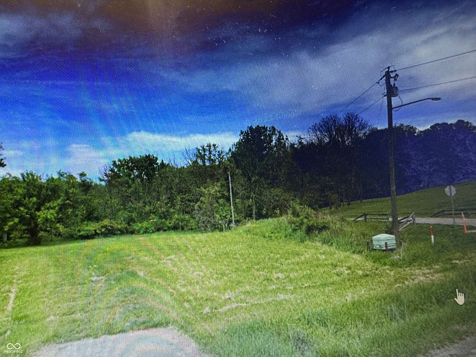 1st image of N Oakwood Dr