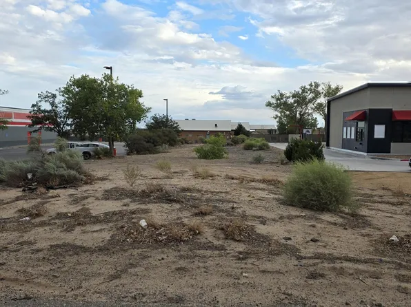 2202 Southern Blvd SW #16, Rio Rancho, NM 87124