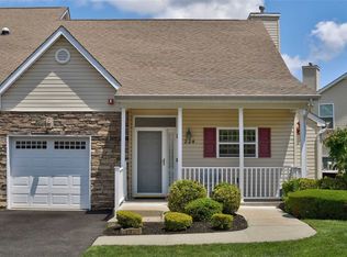 224 Ira Rd, Mount Sinai, NY 11766