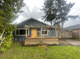 9458 N Burr Ave, Portland, OR 97203