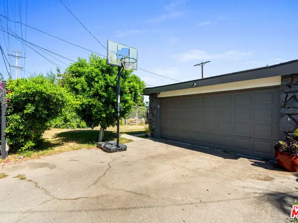 14034 Valerio St, Van Nuys, CA 91405