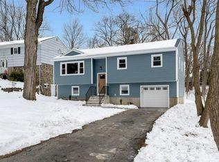 120 Star Lake Rd, Bloomingdale Boro, NJ 07403