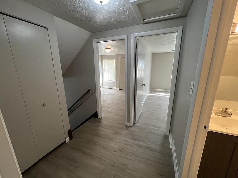 9412 Mount Auburn Ave #1-12 — Photo 17