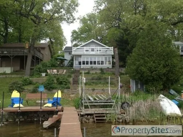 15071 N Barton Lake Dr, Vicksburg, MI 49097