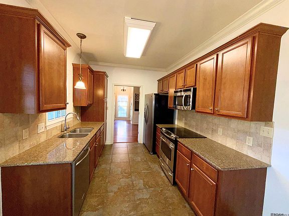 2nd image of 7854 Jefferson Place Blvd #11B
