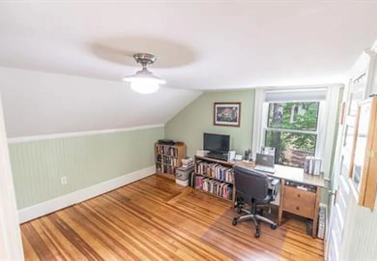 330 E Maine Ave — Photo 15