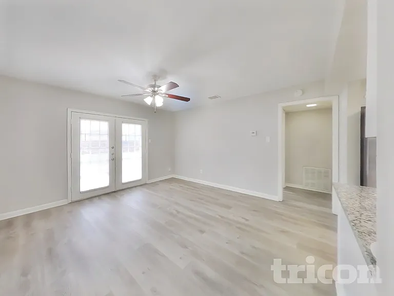 9007 Gauguin Dr — Photo 4