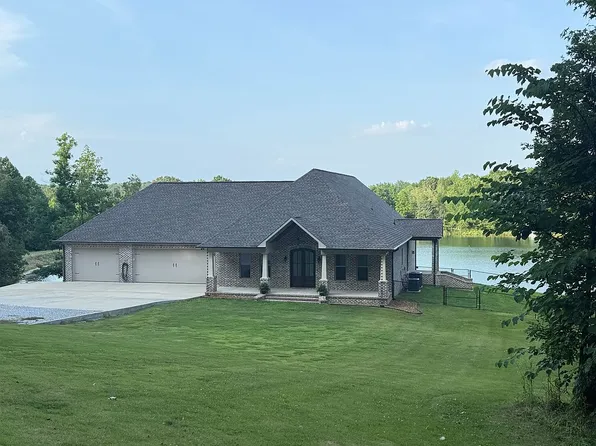 300 Shell Dr, Pontotoc, MS 38863