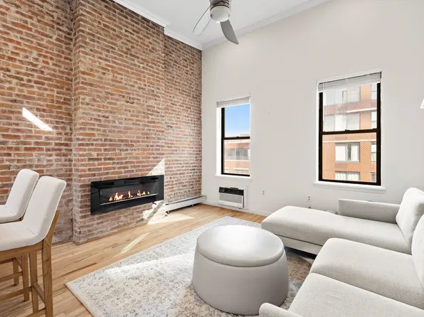 68 Park Avenue image 1 of 18