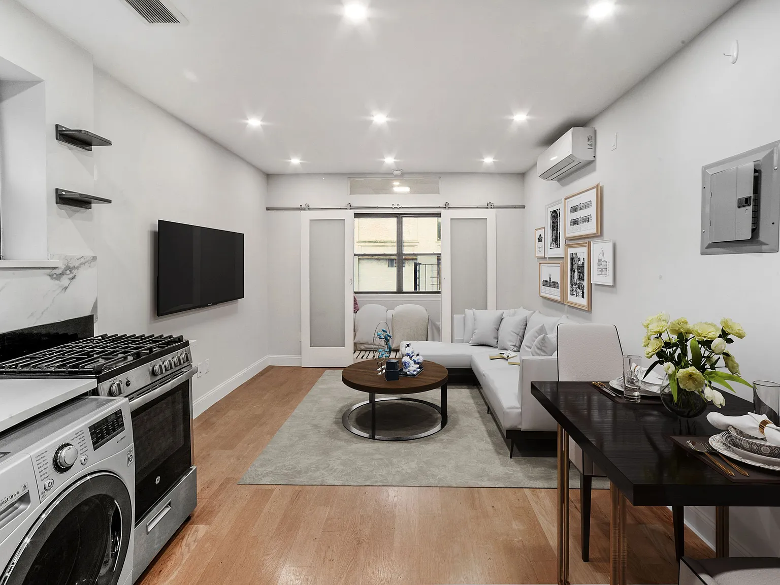313 East 61st Street — Photo 1